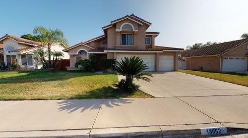13052 April Dr, Riverside CA  92503-0933 exterior