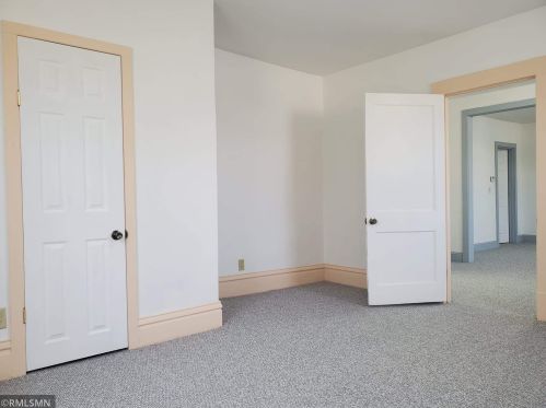 1118 Cook Ave, Saint Paul MN  55106-3324 exterior