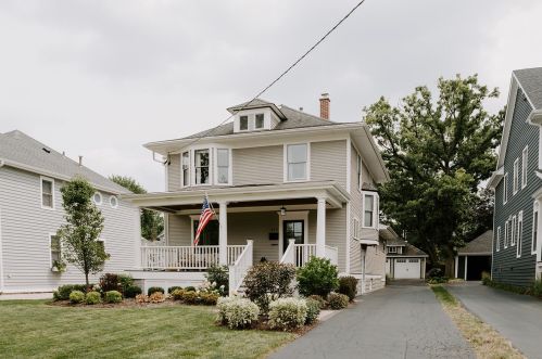 575 Hillside Ave, Glendale Heights, IL 60137-4679