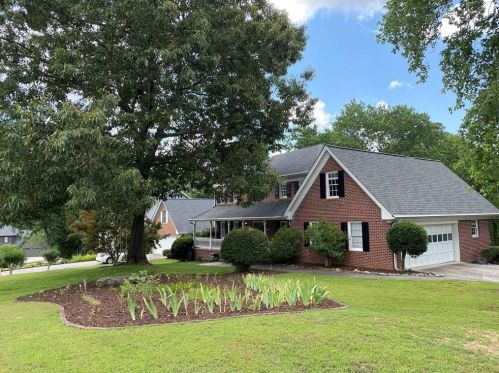 4922 Signal Ct, Lilburn, GA 30047-5775