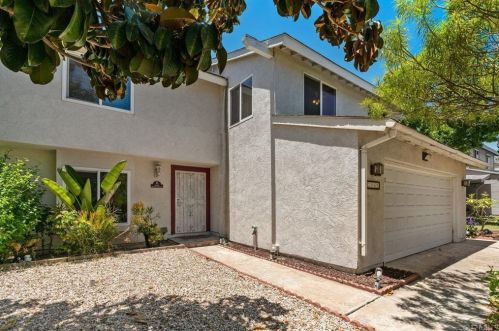 2060 Berryland Ct, Lemon Grove, CA 91945-3641