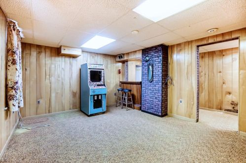 1216 Carson Ave, Cincinnati OH  45215-3122 exterior