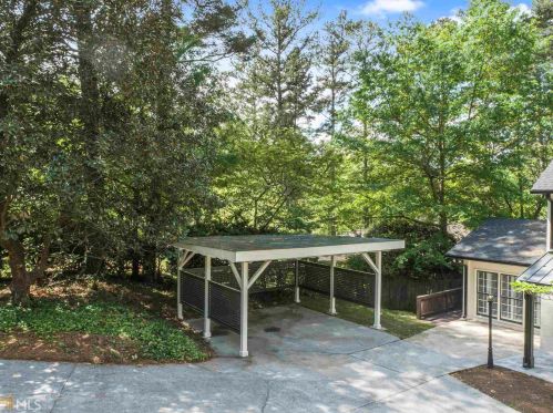 2108 Marann Dr, Atlanta GA  30345-3537 exterior