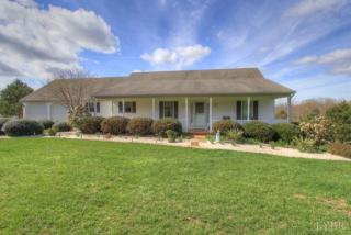 205 Casaloma Dr, Forest VA  24551-1705 exterior
