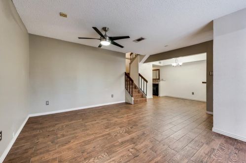 4239 Madera Rd, Irving TX  75038-5504 exterior