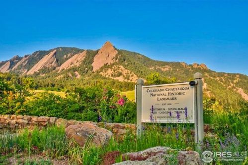 919 12 St, Boulder CO  80302-7211 exterior