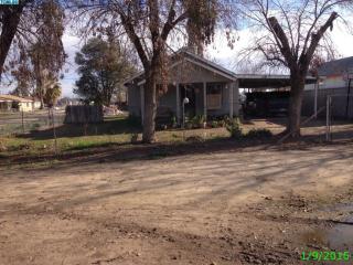 188 La Fond Rd, Tipton, CA 93272-9523