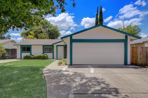 9237 Caywood Dr, Stockton, CA 95210-1509