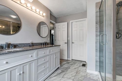 18683 Crestridge Dr, Aurora CO 80015-5128 exterior