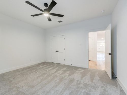 1821 Sylvania Ave, Fort Worth TX  76111-2740 exterior