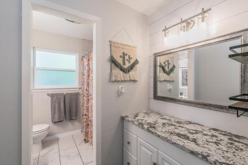 7100 Martha Ln, Fort Worth TX  76112-5306 exterior