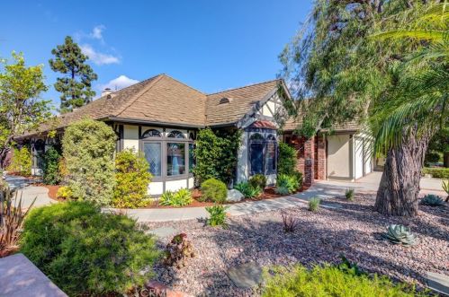 4835 Falcon Rock Pl, Palos Verdes Estates, CA 90275-3732