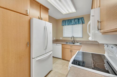 1809 Pleasantdale Dr, Encinitas, CA 92024-4249
