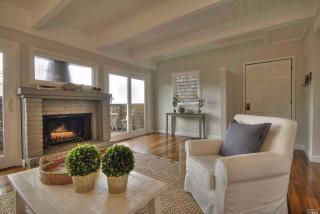21 Arana Cir, Sausalito, CA 94965-1603