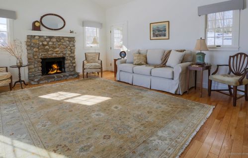 18 Bayview Dr, Prospect, ME 04981-4637