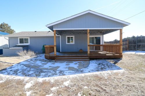 875 Paddock St, Elizabeth CO  80107-7536 exterior