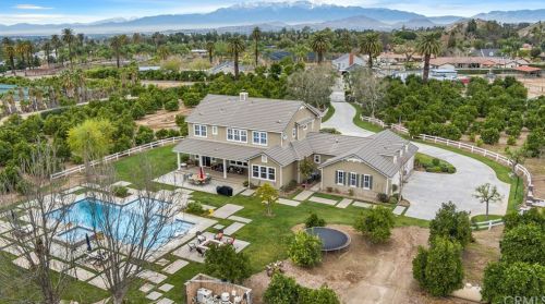 1862 Bradley St, Riverside CA 92504-5435 exterior