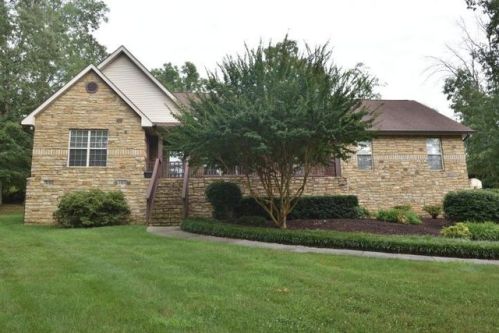 350 Ashley Dr, Seymour, TN 37865-3649