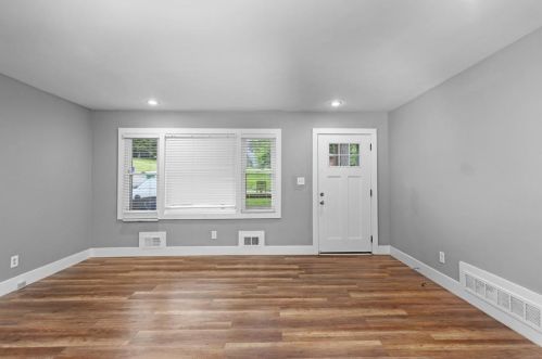 1699 Flintwood Dr, Atlanta GA  30316-4127 exterior