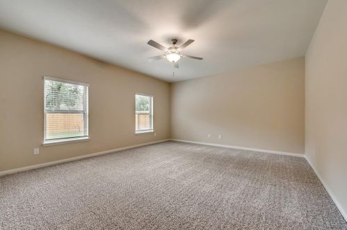 300 Lowery Oaks Trl, Fort Worth, TX 76120-1722