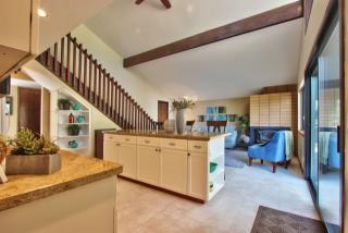 2113 Hamlet Pl, Carmichael, CA 95608-5541