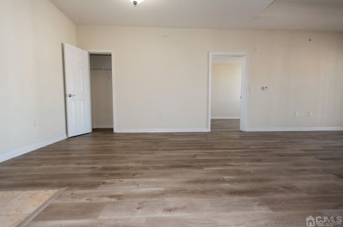 1144 Halifax Pl, Trenton NJ  08619-2082 exterior