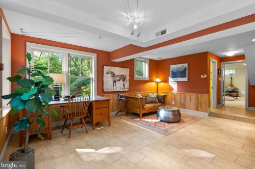 1118 Dl Dr, Silver Spring MD 20910-1601 exterior