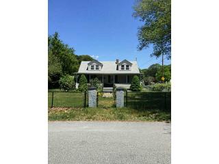 165 Whitford St, Warwick, RI 02886-9655