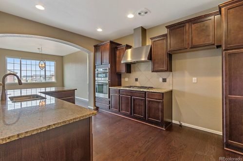 6097 Flanders St, Denver CO  80019-2120 exterior