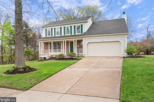 2824 Cleeve Hill Ct, Woodbridge, VA 22191-5120