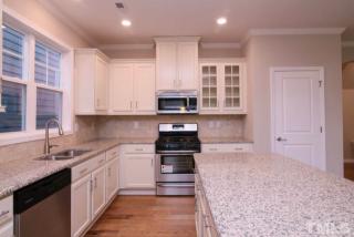 1995 Great Ridge Pkwy, Chapel Hill NC  27516 exterior