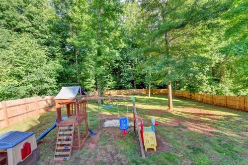 191 Laurel Oaks Ln, Jefferson GA  30549-5590 exterior