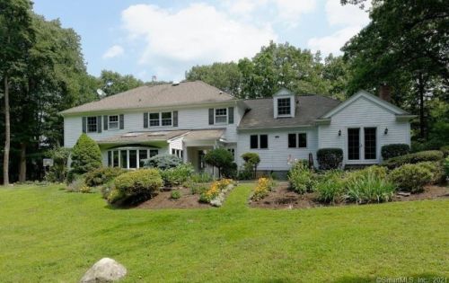 10 Birchwood Dr, Greenwich, CT 06831-3373