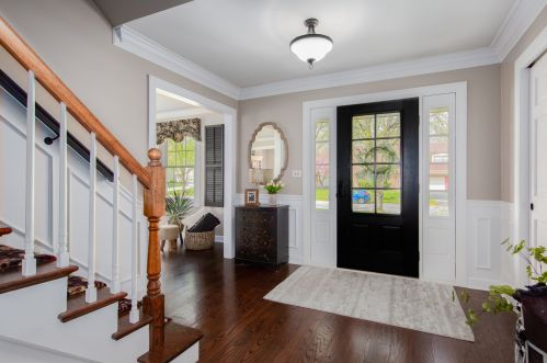 36 Westmoreland Ln, Naperville, IL 60540-5831