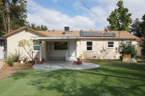 4726 Oakwood Pl, Riverside CA  92506-1031 exterior