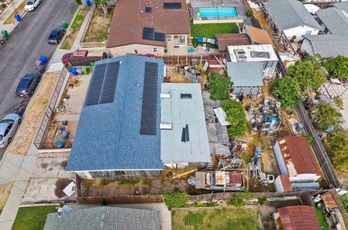 4175 Thomas St, Oceanside, CA 92056-4223