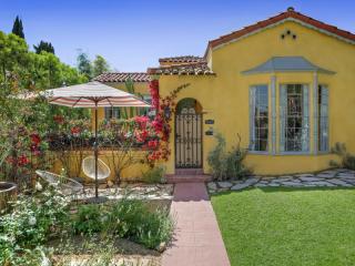 2303 Wayne Ave, Los Angeles CA  90027-1347 exterior