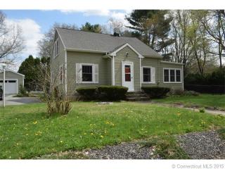 435 Church St, Putnam, CT 06260-3203