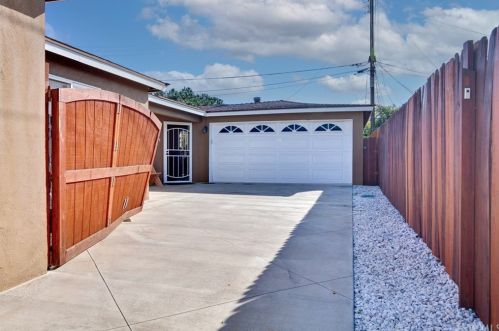 221 Avenida Del Poniente, San Clemente, CA 92672-5065