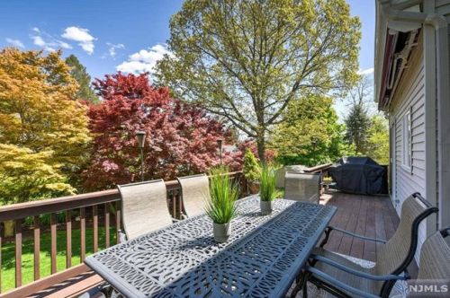 8 Matthew Ct, Dover NJ  07869-1058 exterior