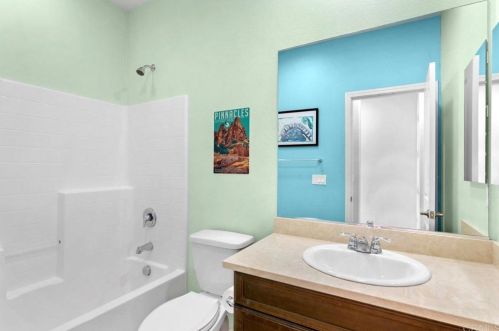 1359 Dolomite Way, San Marcos CA  92078-2824 exterior