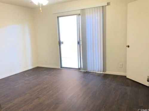 1033 Springfield St, Upland CA 91786-2625 exterior