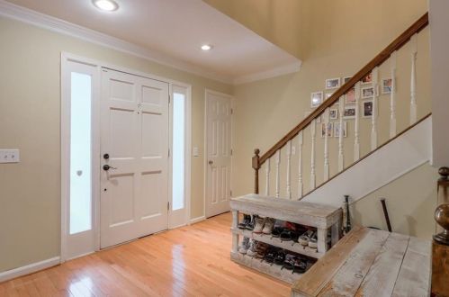 405 Bainbridge Dr, Atlanta GA  30327-4272 exterior