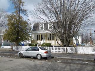 242 Central St, Manchester, NH 03101-2629