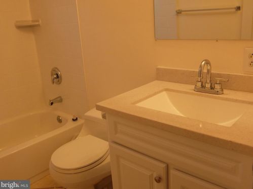 239 Mather Ave, Princeton NJ  08540-6440 exterior