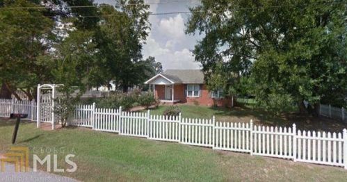 211 Harmony St, Commerce, GA 30529-2917