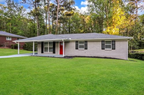 4422 Lovridge Dr, Atlanta GA  30331-6526 exterior