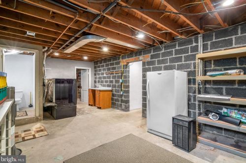 709 Milestone Dr, Silver Spring MD 20904-2735 exterior