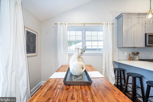 230 Bradley Ave, Haddonfield NJ 08033-2903 exterior