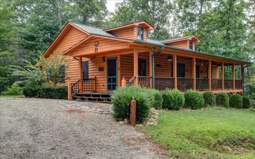 71 Red Bud Ln, Unaka, NC 28906-5428